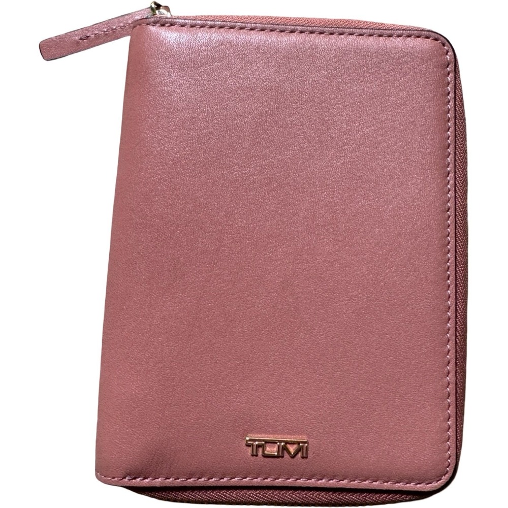 Tumi Zip Around Passport Travel Wallet Excellent Rosewood Leather Document Case